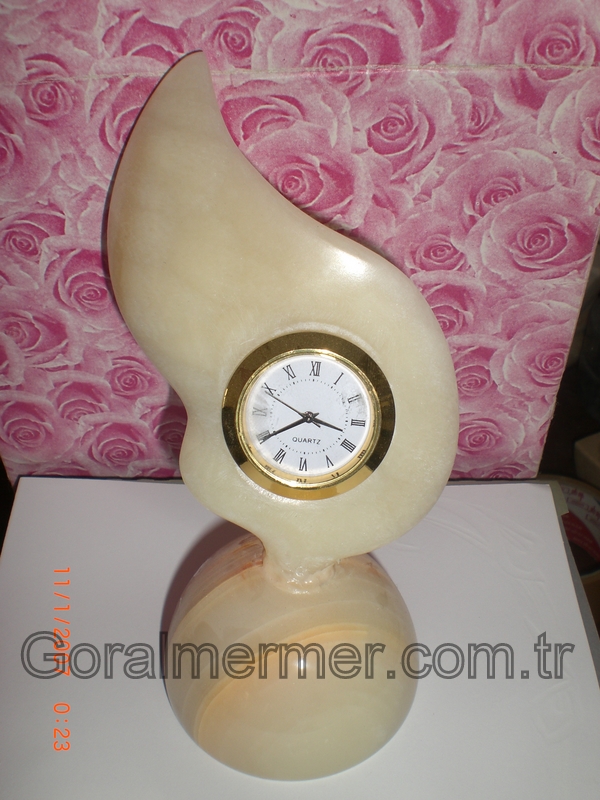 onyx saat
